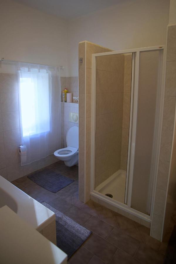 Apartmany Ve Mlejne Cachrov Dış mekan fotoğraf