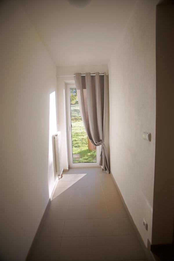 Apartmany Ve Mlejne Cachrov Dış mekan fotoğraf