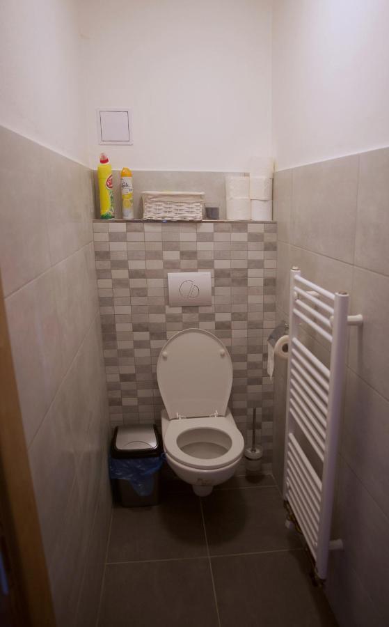 Apartmany Ve Mlejne Cachrov Dış mekan fotoğraf