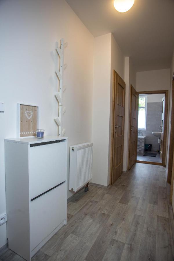 Apartmany Ve Mlejne Cachrov Dış mekan fotoğraf